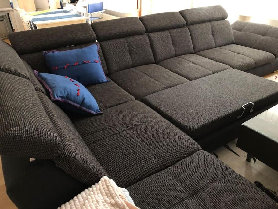 Grosse, Helle Wohnung Fuer Bis Zu 6 Personen Weinheim Buitenkant foto